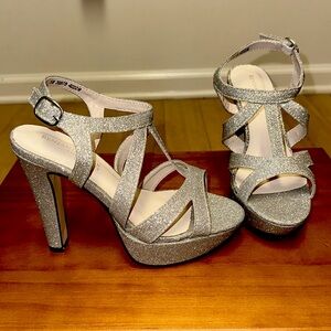 Benjamin Walk Touch Ups Queenie Silver Glitter Heels
